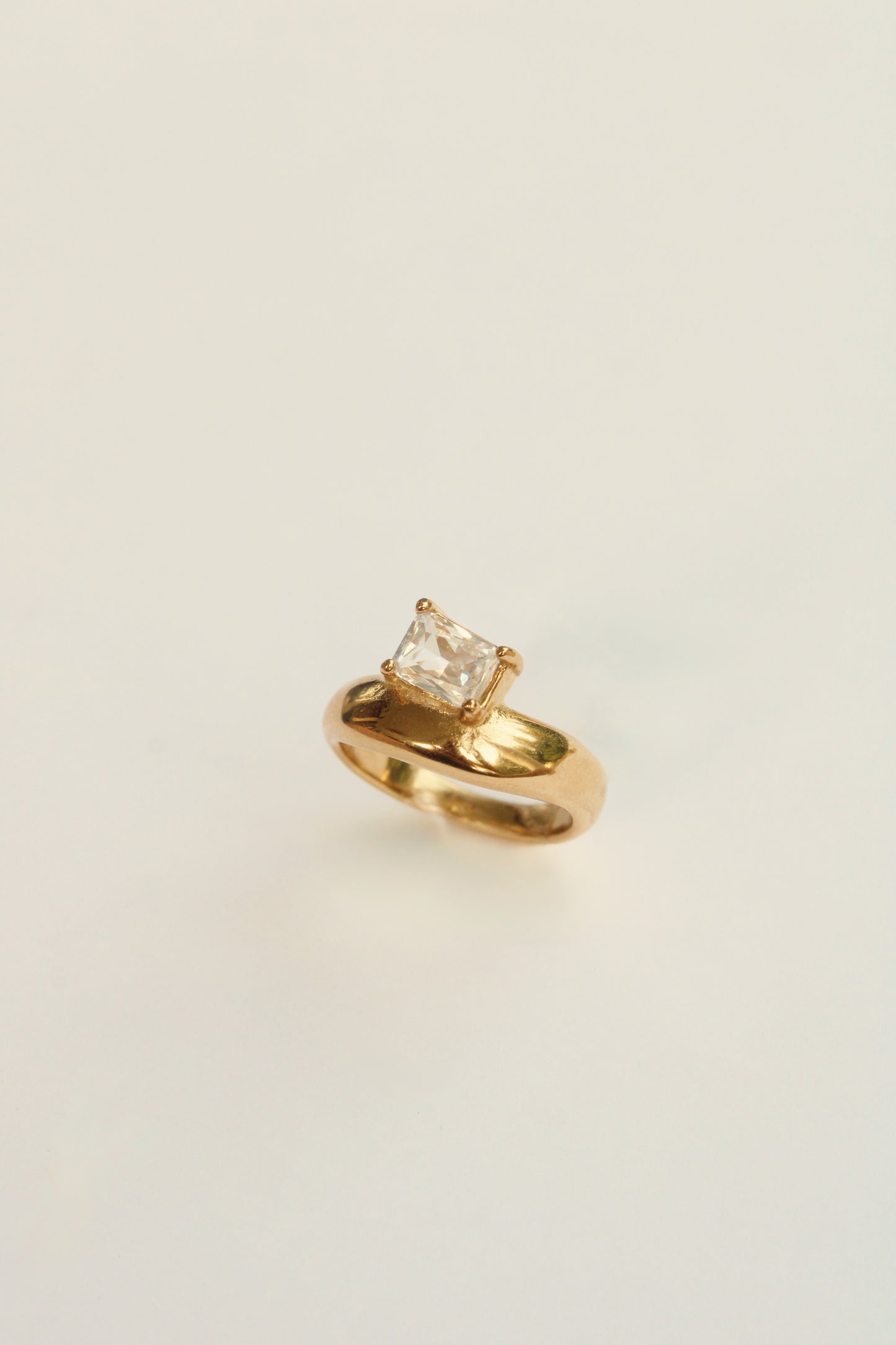 Zoe Diamond Ring