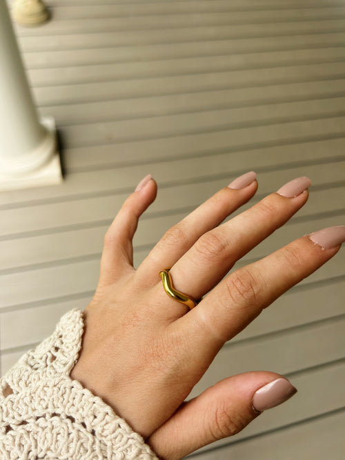 Chloe Wave Ring