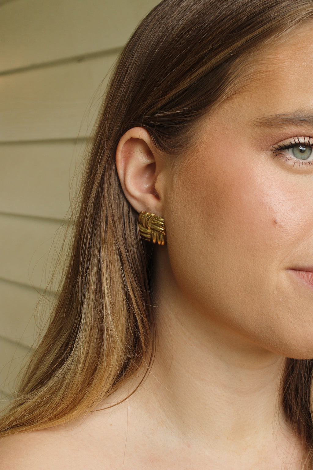 The Elena Geometric Statement Stud
