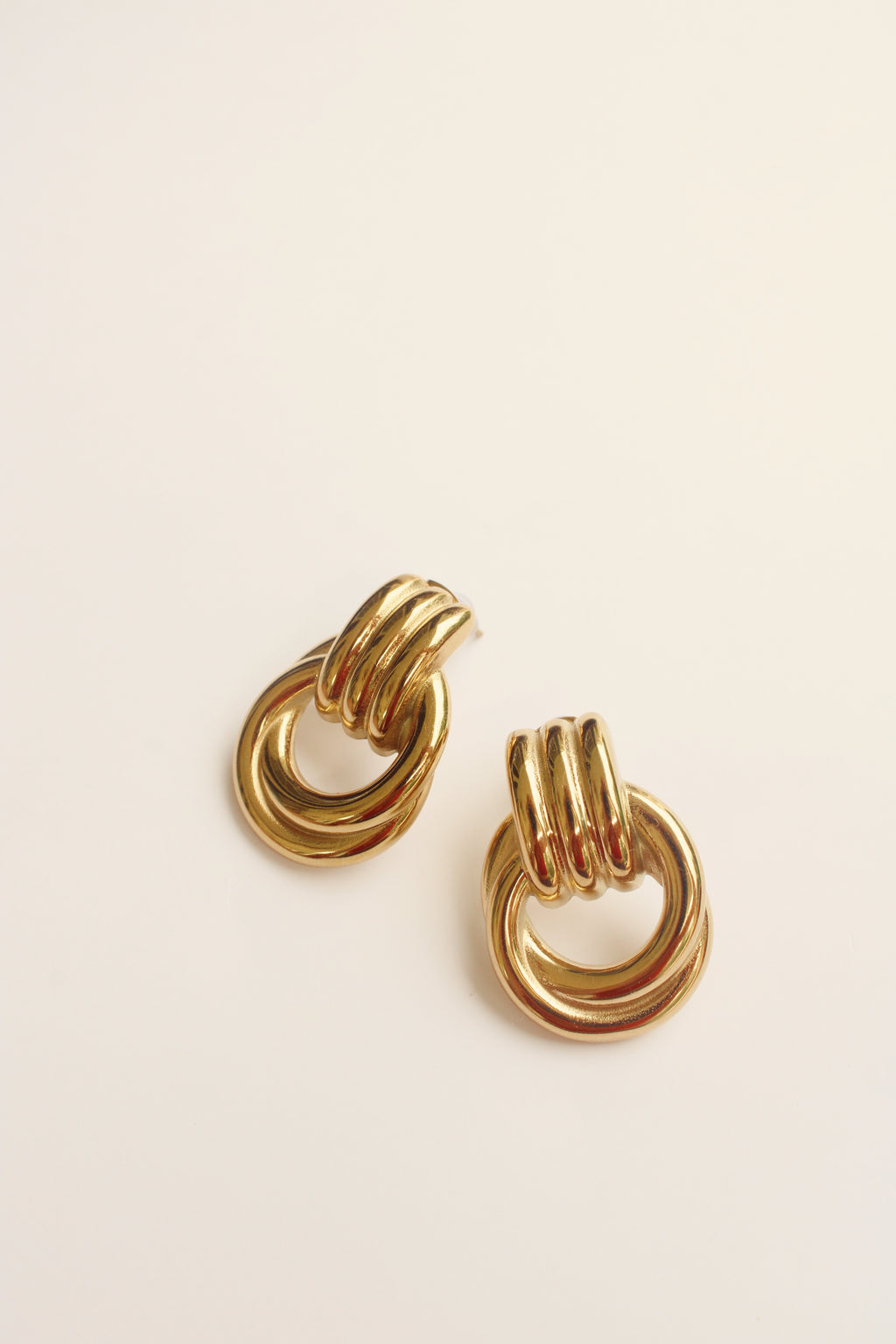The Wren Gold Stud